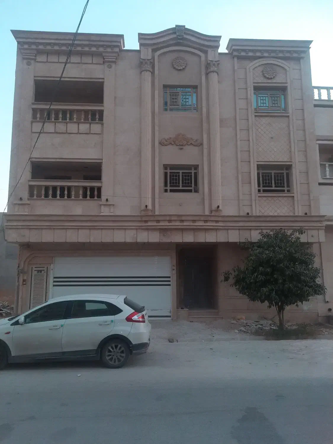 فروش منزل ویلایی دو طبقه اسکلت بتون کازرون پردیس|فروش خانه و ویلا|کازرون, |دیوار