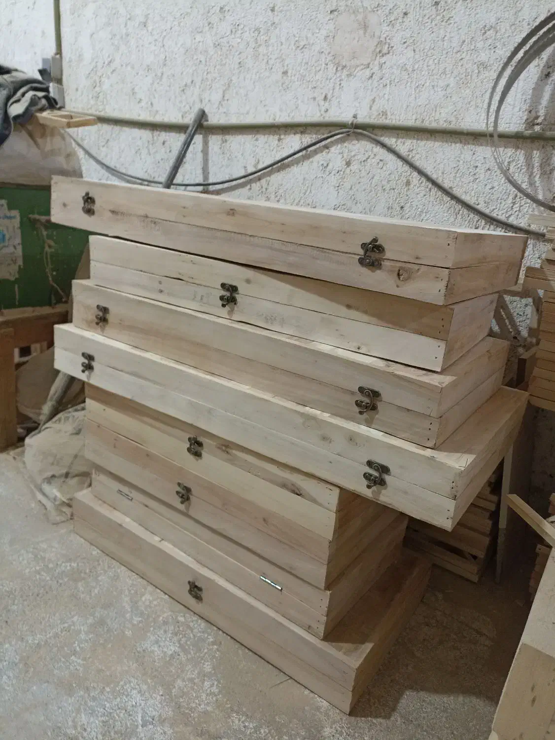 کرسی  چوبی (به همراه هیتر)|بخاری، هیتر، شومینه|مشهد, نوید|دیوار