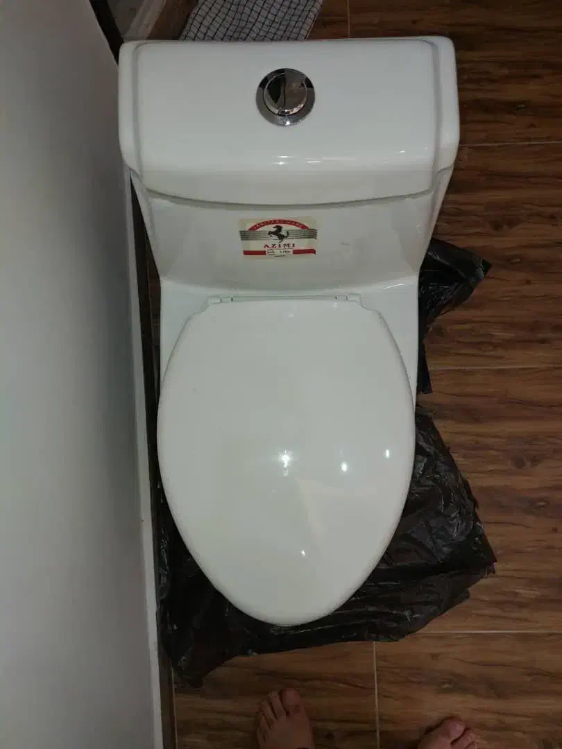 توالت فرهنگی کاملا سالم و نو فروش فوری|لوازم سرویس بهداشتی|رشت, صفاری|دیوار