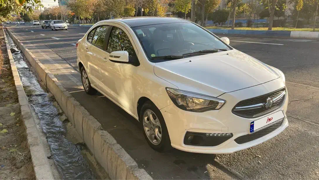 شاهین G مدل 1402 سانروف دار کم کارکرد بی رنگ|خودرو سواری و وانت|تبریز, |دیوار