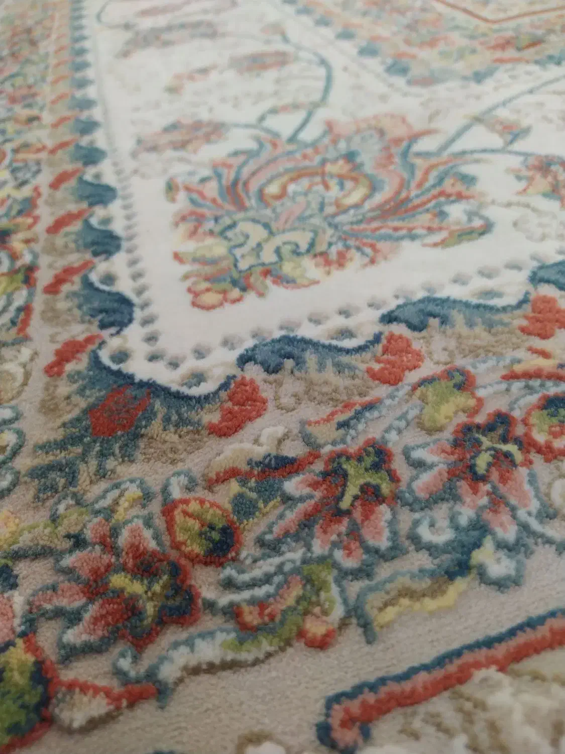 سه تخته فرش ۹متری نو|فرش|تاکستان, |دیوار