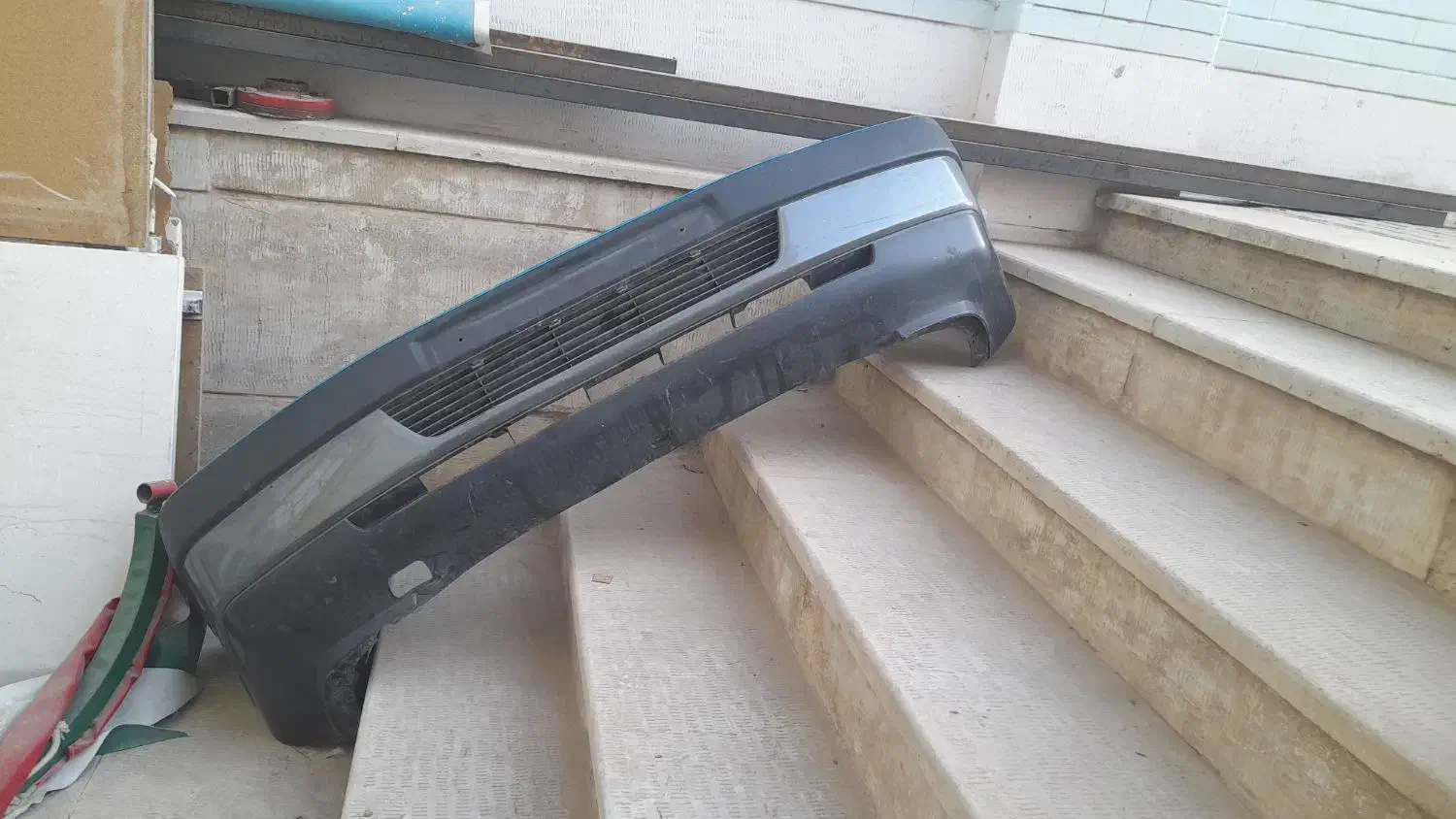 سپر جلو پژو ۴۰۵ خاکستری|قطعات یدکی و لوازم جانبی|قم, بلوار امین و ساحلی|دیوار