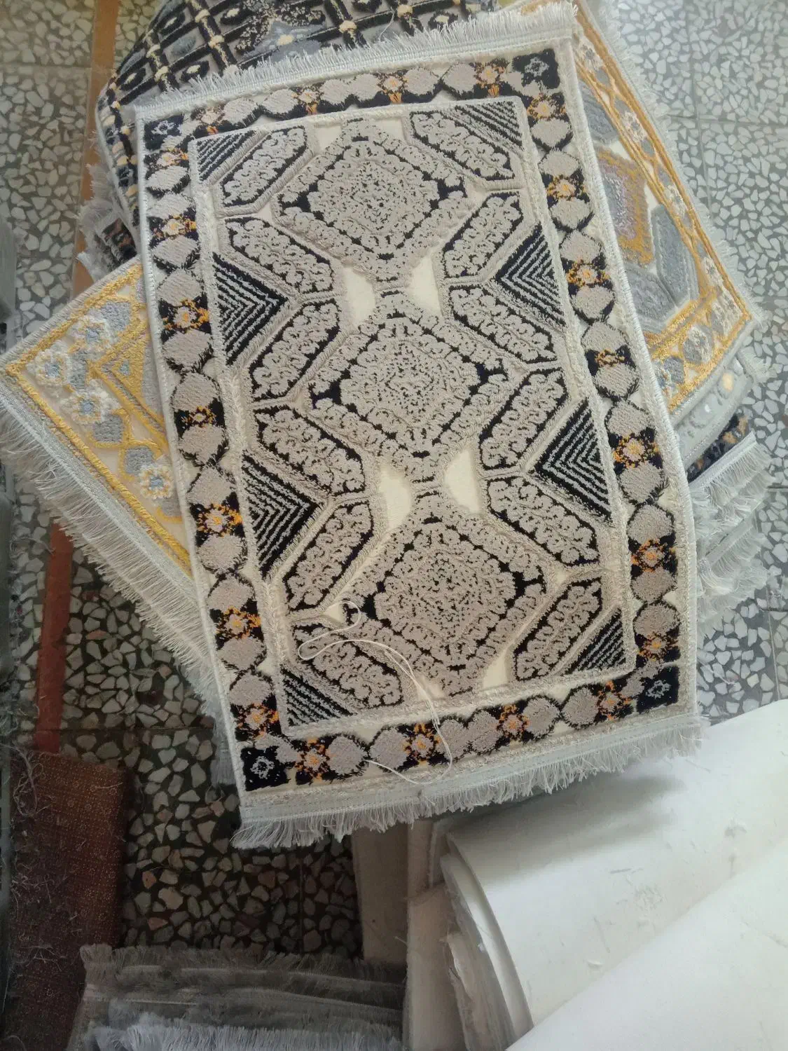 پادری فانتزی ۱۲۰۰|پادری|سنقر, |دیوار