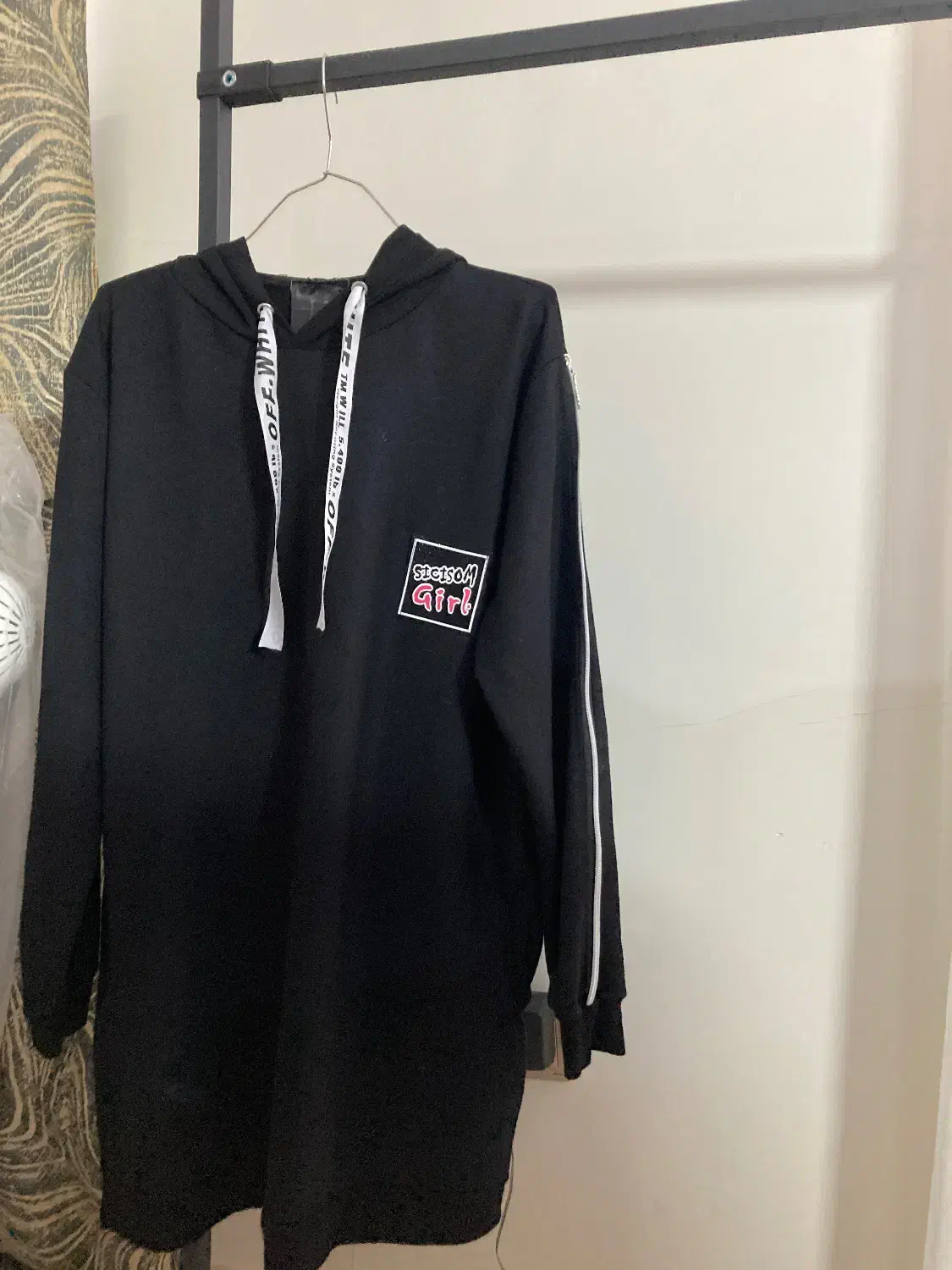 هودی مشکی|لباس|محمدشهر, محمدشهر|دیوار