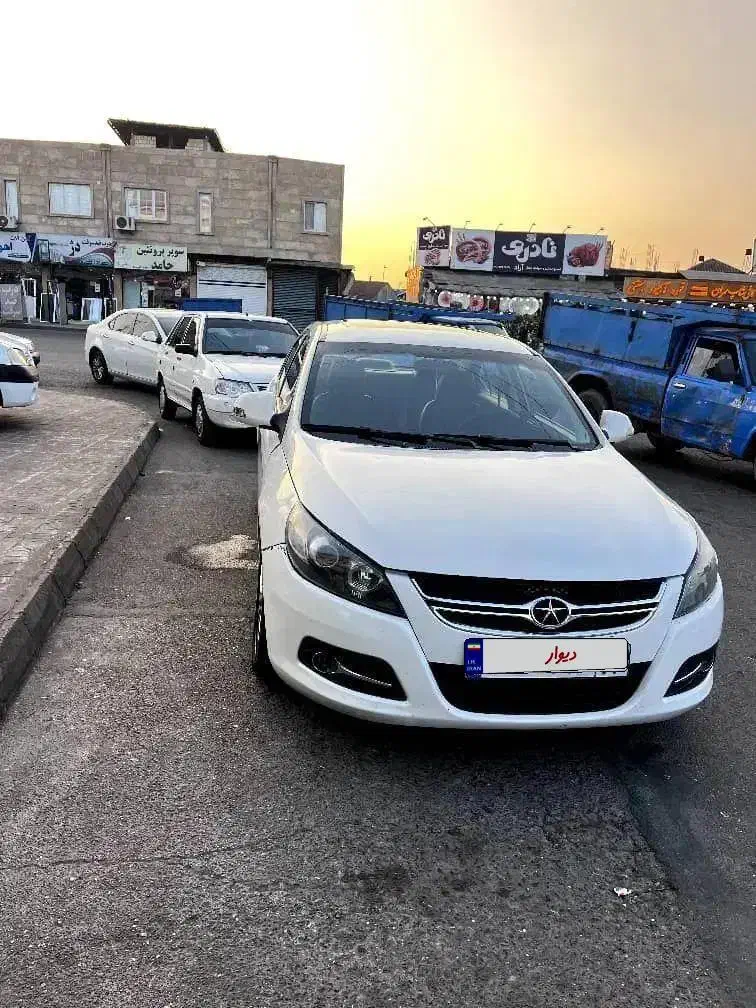 جک جی 5|خودرو سواری و وانت|رشت, نیروی دریایی|دیوار