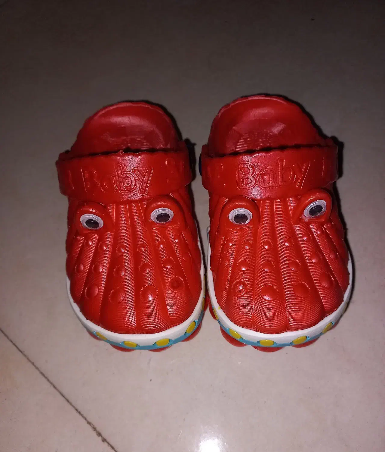 دمپایی بچگانه|کیف، کفش، کمربند|کرج, حسین‌آباد|دیوار