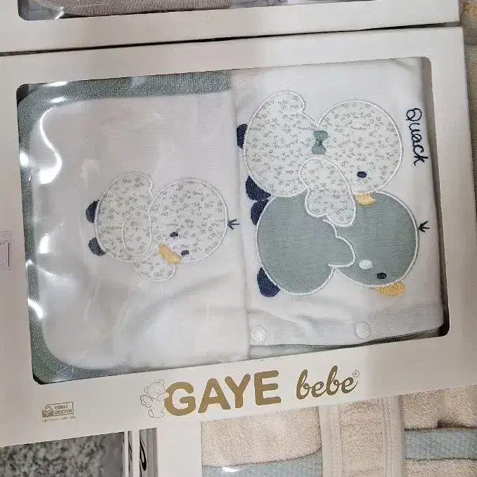 ست بیمارستانی نوزاد|کفش و لباس بچه|پردیس, فاز ۸|دیوار