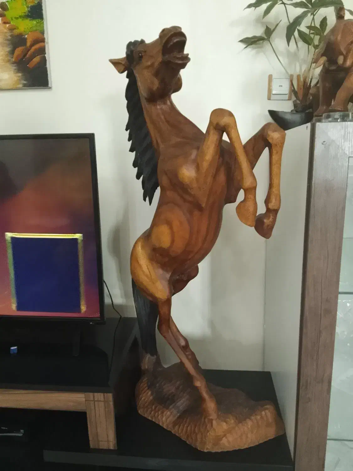 اسب چوبی|مجسمه، تندیس، ماکت|تهران, پاسداران|دیوار