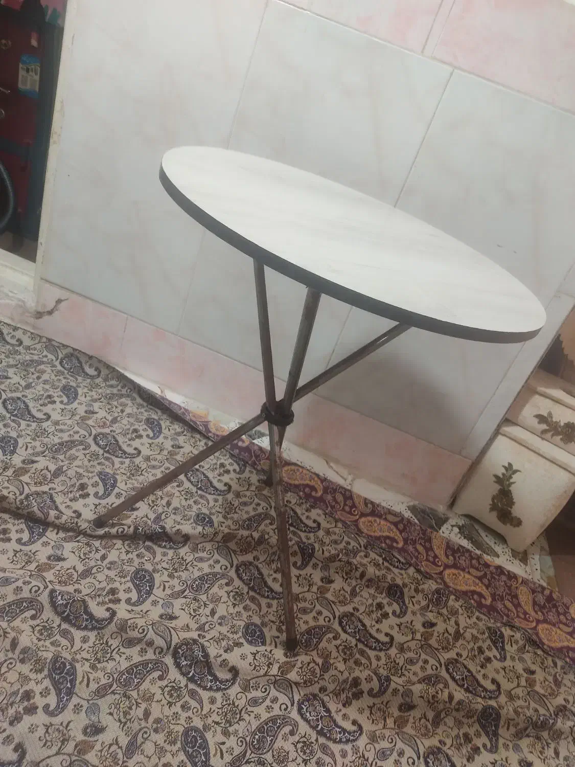میزخاطره|مبلمان خانگی و میز عسلی|قم, امامزاده ابراهیم|دیوار