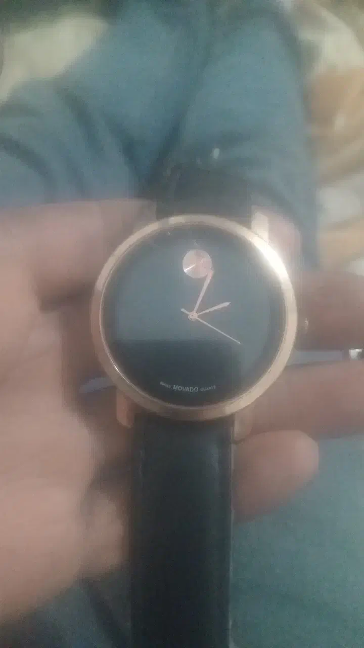 ساعت وگوشی ومقداری لوازم|ساعت|بروجرد, |دیوار