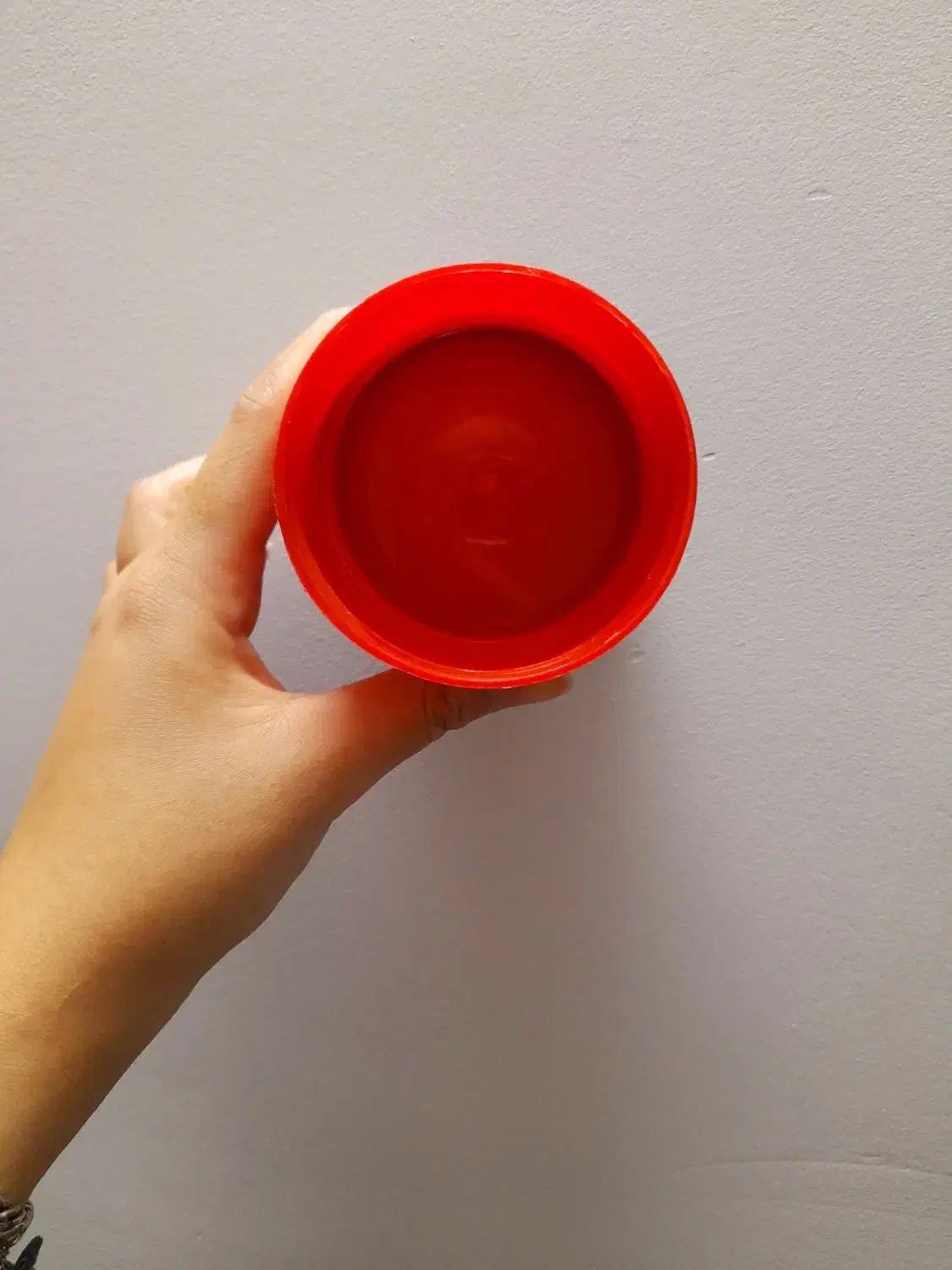 قمقمه|ظروف نگهدارنده، پلاستیکی، یک‌بارمصرف|قم, شهدا|دیوار