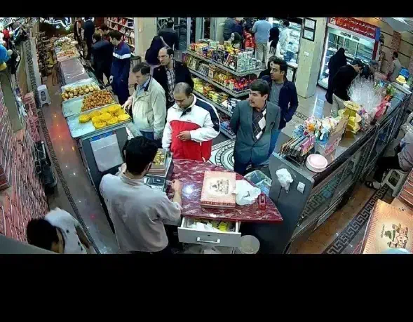 «دوربین۵مگاپیکسل دید درشب رنگی قابلیت عکس برداری|دوربین مداربسته|داراب, |دیوار