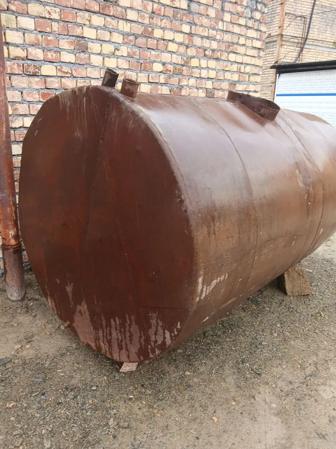 تانکر|مصالح و تجهیزات ساختمان|ساروق, |دیوار