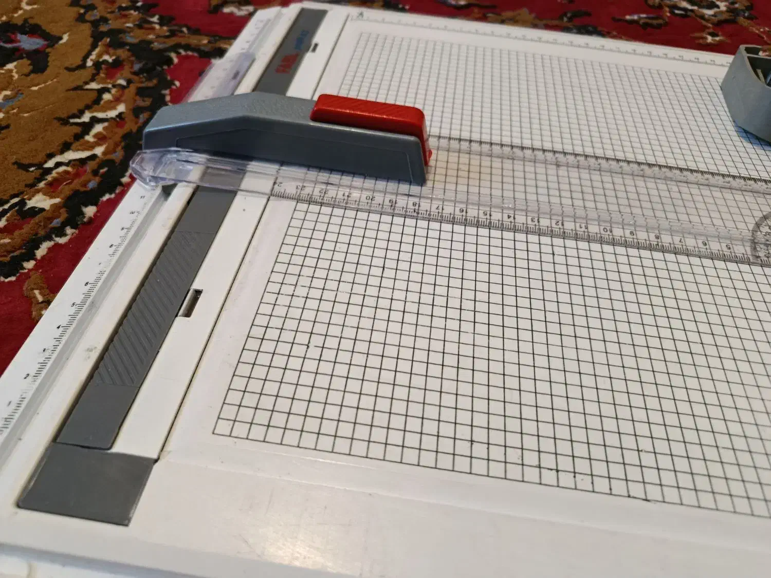 تخته رسم کاملن نو و بدون اسیب|لوازم التحریر|زرند, |دیوار