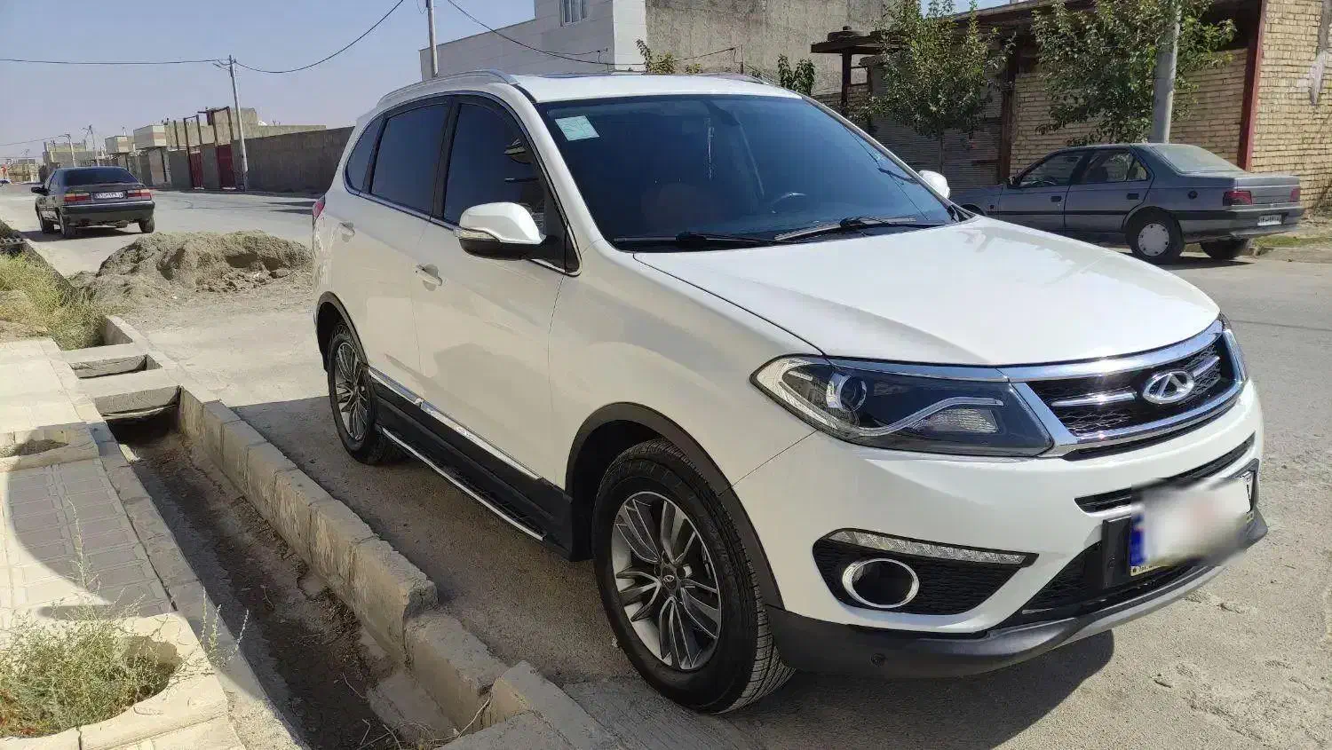 تیگو5 FIفول مدل99مانیتور بزرگ|خودرو سواری و وانت|فامنین, |دیوار