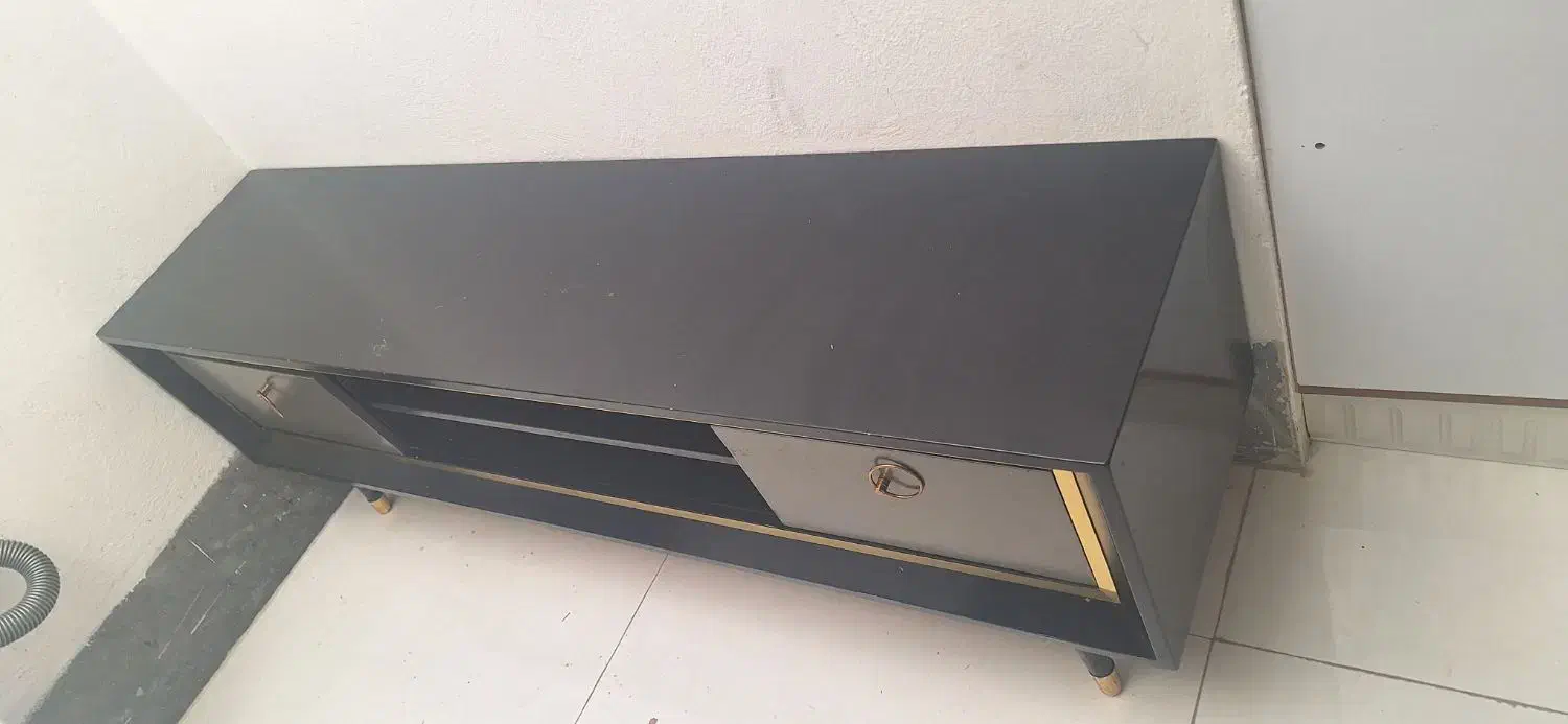 میز تلویزیون طوسی مشکی واینه کونسول ست|میز تلویزیون|شاهین‌شهر, شهرک ردانی پور|دیوار