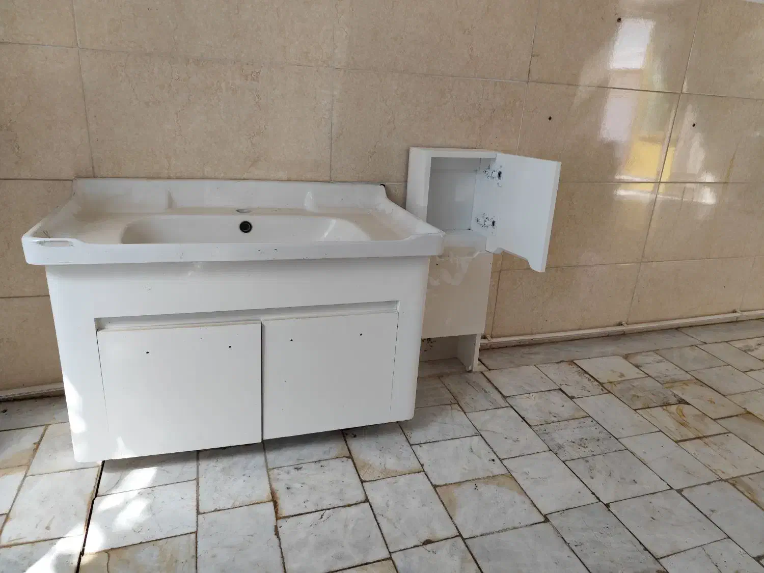 سنگ روشویی و باکس|لوازم سرویس بهداشتی|آق قلا, |دیوار