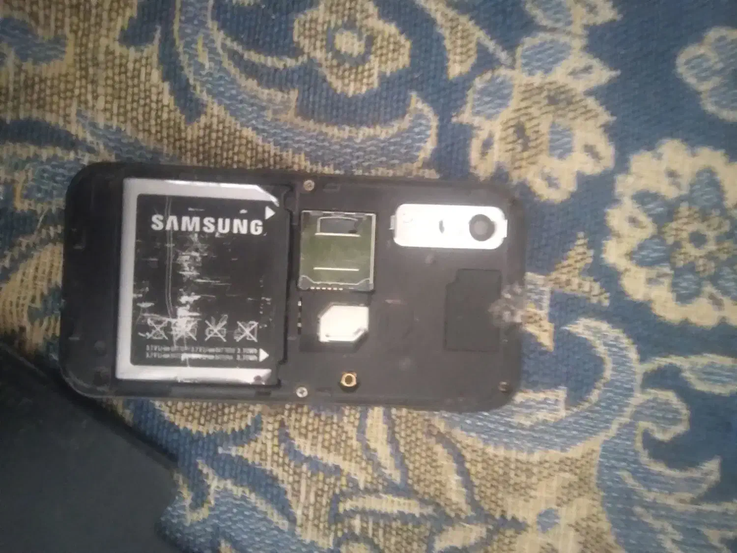 گوشی|موبایل|تربت‌حیدریه, منظر|دیوار