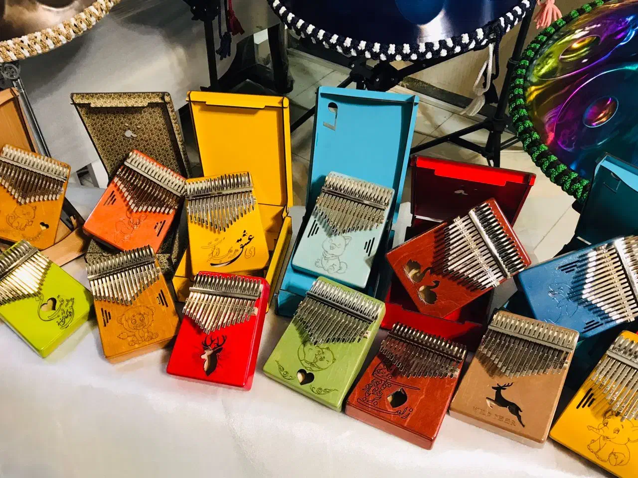 کالیمبا|پیانو، کیبورد، آکاردئون|اراک, |دیوار