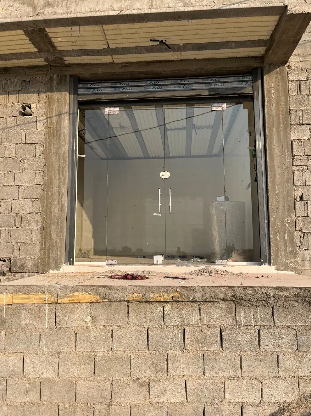 نصب و تعمیرات درب برقی و شیشه سکوریت|خدمات پیشه و مهارت|بوشهر, |دیوار