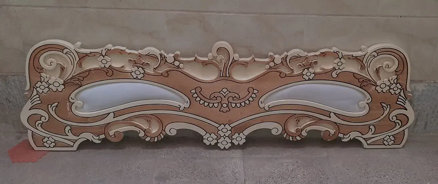 یک دستگاه تخت سالم بدون هیچ آسیبی همراه خوشخواب|تخت و سرویس خواب|فولادشهر, مسکن مهر فولادشهر|دیوار