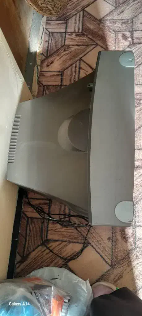 تلویزیون  الجی ۲۴|تلویزیون و پروژکتور|مرودشت, ثبت احوال|دیوار