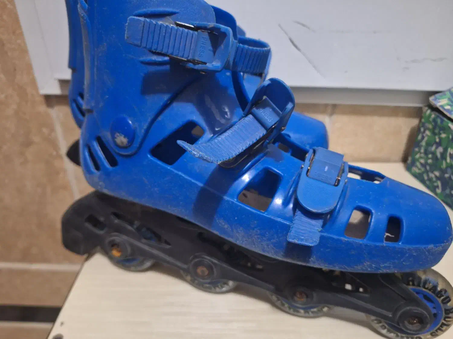 اسکیت تمیز وسالم|دوچرخه، اسکیت، اسکوتر|تهران, نظام‌آباد|دیوار