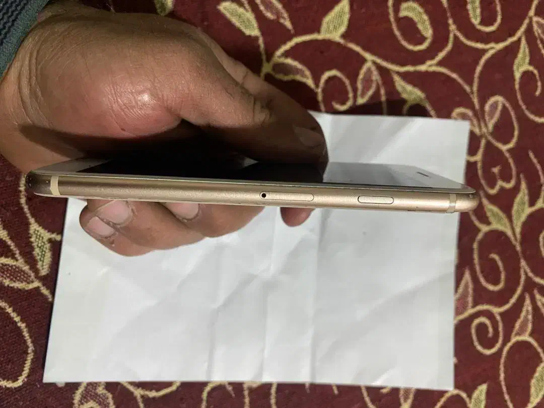 فروش فوری آیفون۸ به علت نیازمالی|موبایل|خسروشاه, |دیوار