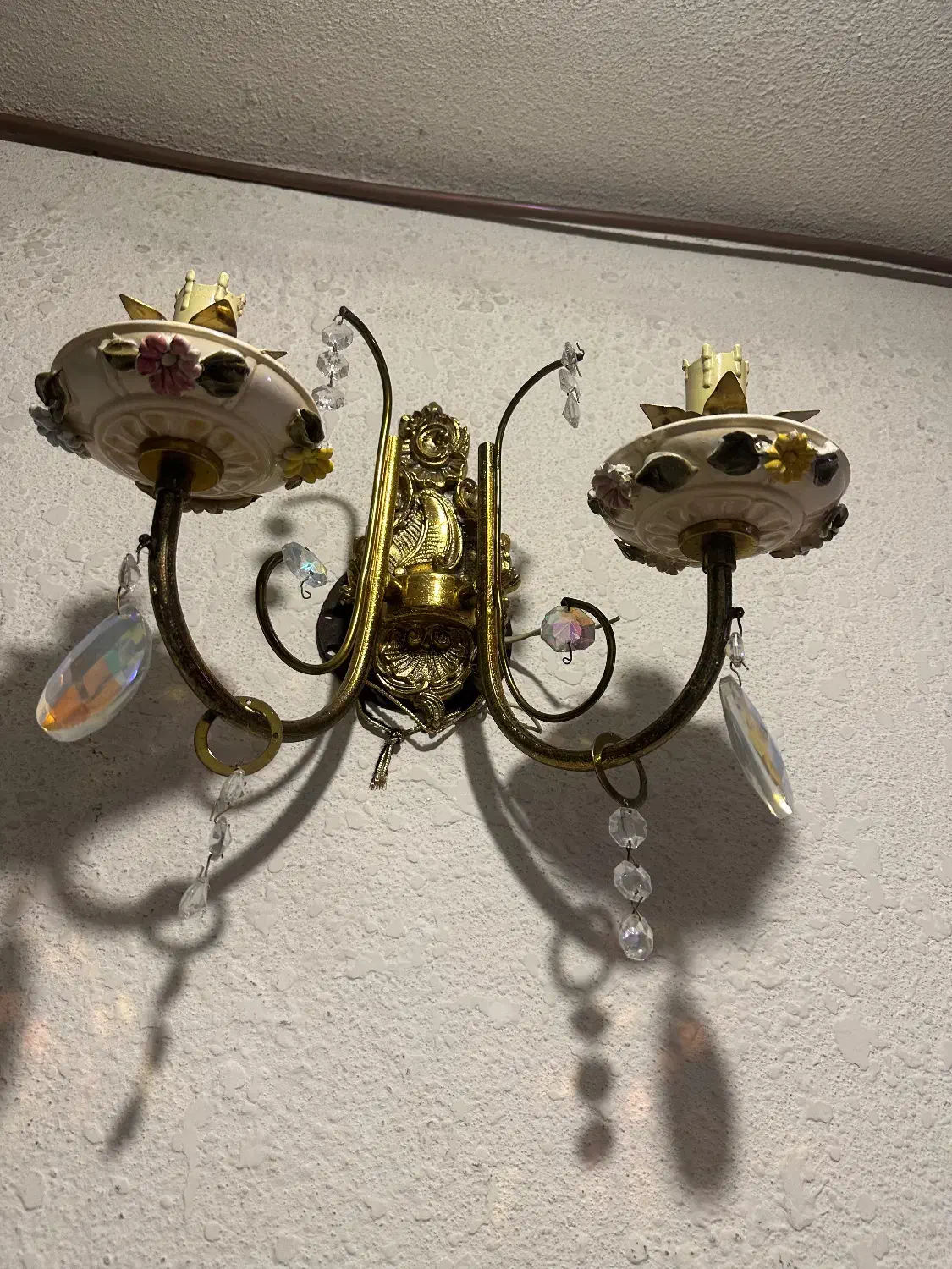 دیوارکوب برنز -چینی ایتالیایی|لوستر و چراغ آویز|تهران, نیاوران|دیوار