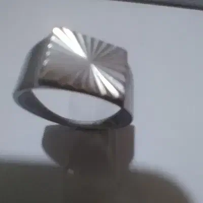 انگشتر کد  HL18k|جواهرات|اصفهان, باغ فدک|دیوار