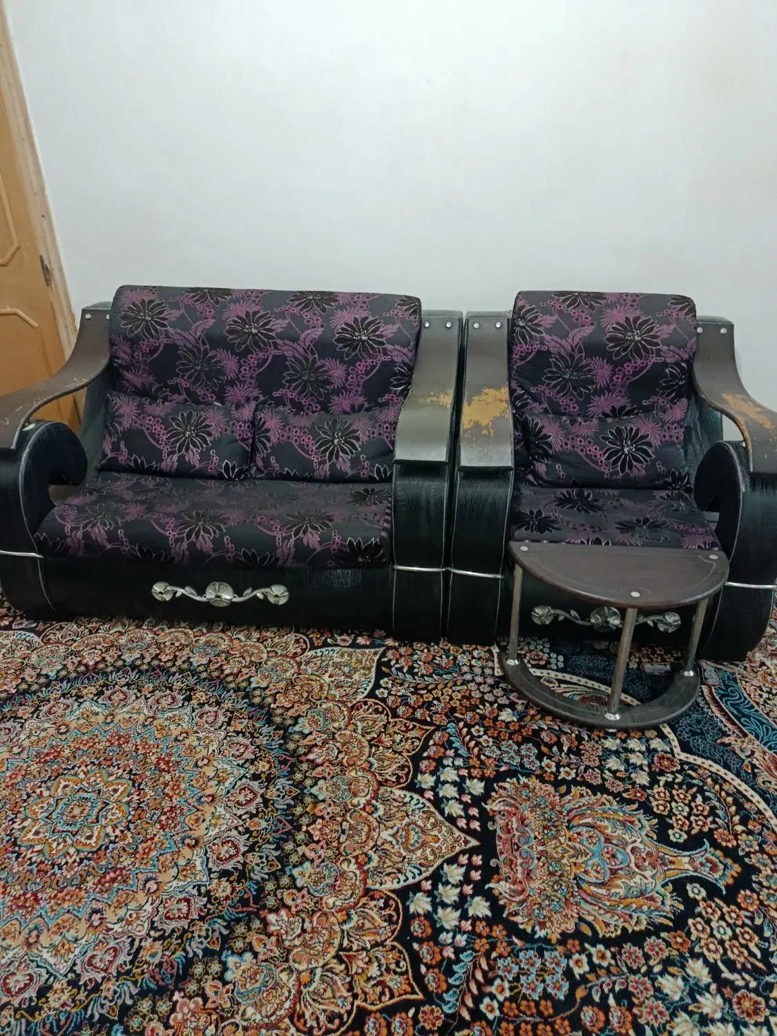 مبل شش نفره وجلومبلی ومیز|مبلمان خانگی و میز عسلی|پیر بکران, |دیوار