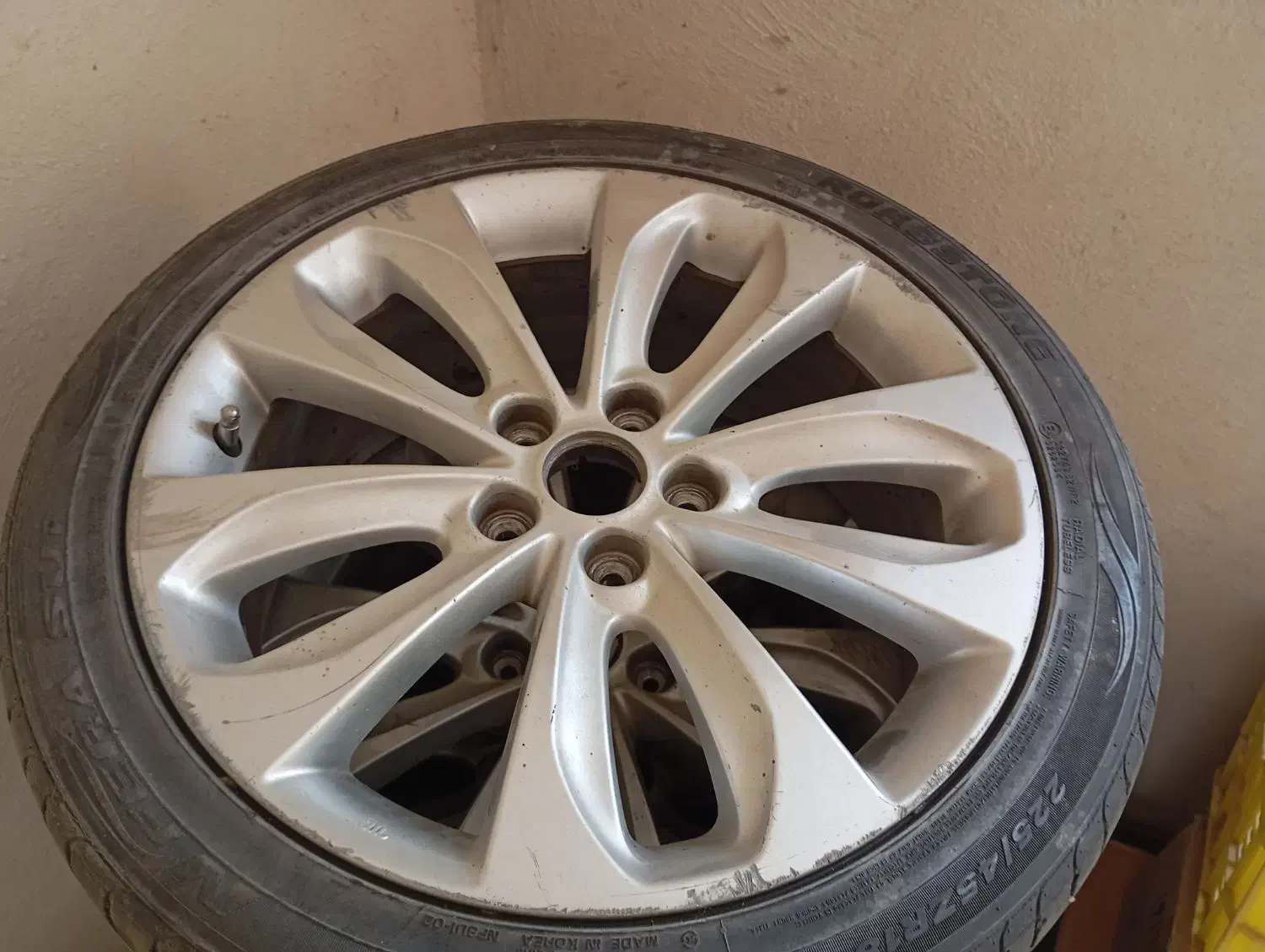 رینگ ولاستیک|قطعات یدکی و لوازم جانبی|هشتگرد, فاز ۲ مهستان|دیوار