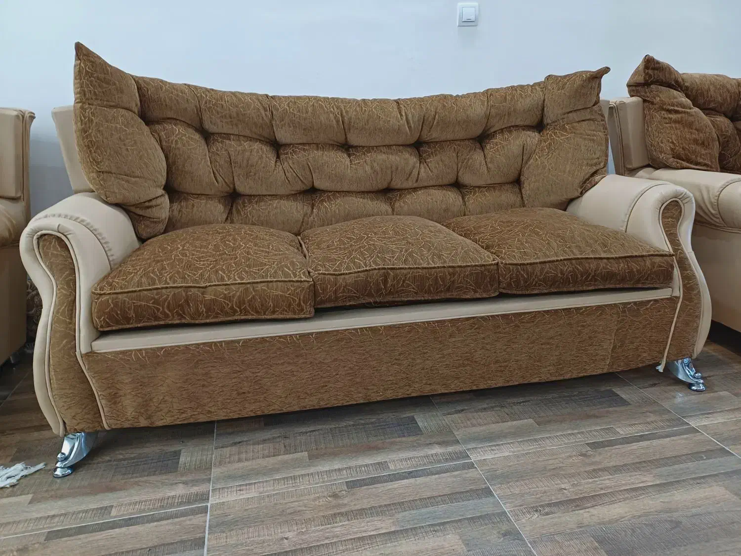 مبل راحتی یازده نفره|مبلمان خانگی و میز عسلی|بیجار, |دیوار