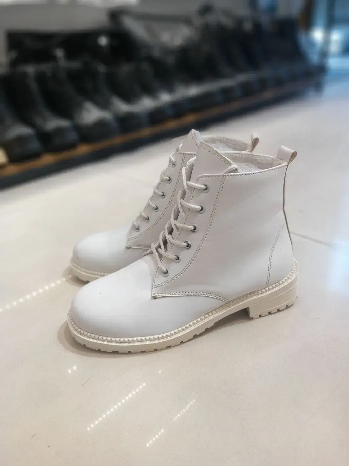 کفش نیم بوت زنانه|کیف، کفش، کمربند|قزوین, |دیوار