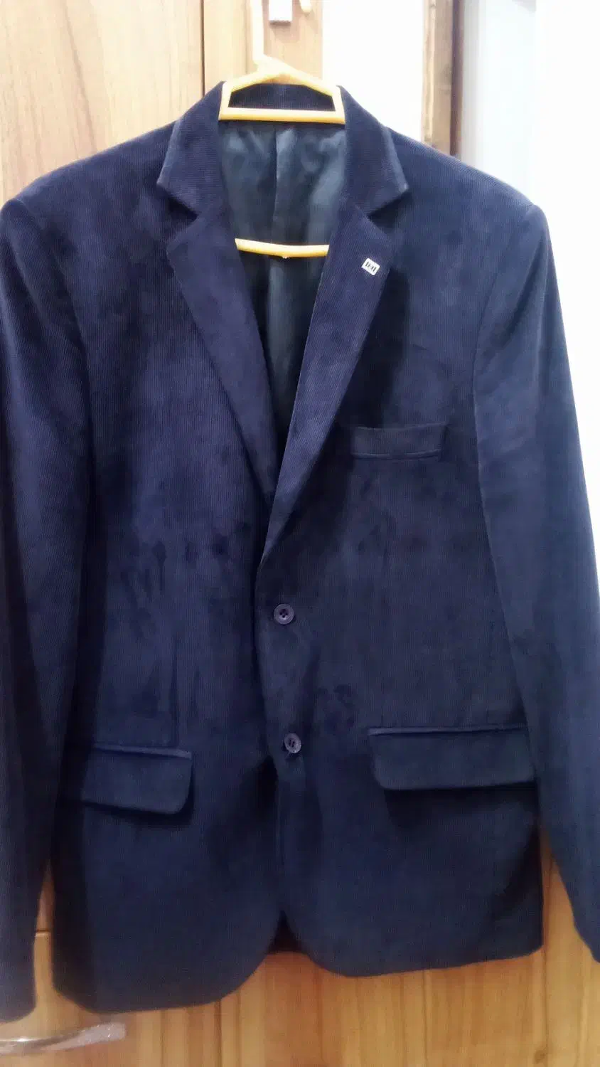 کت مخمل رنگ سرمهای سایز 46 تمیز|لباس|رشت, پیرکلاچای|دیوار