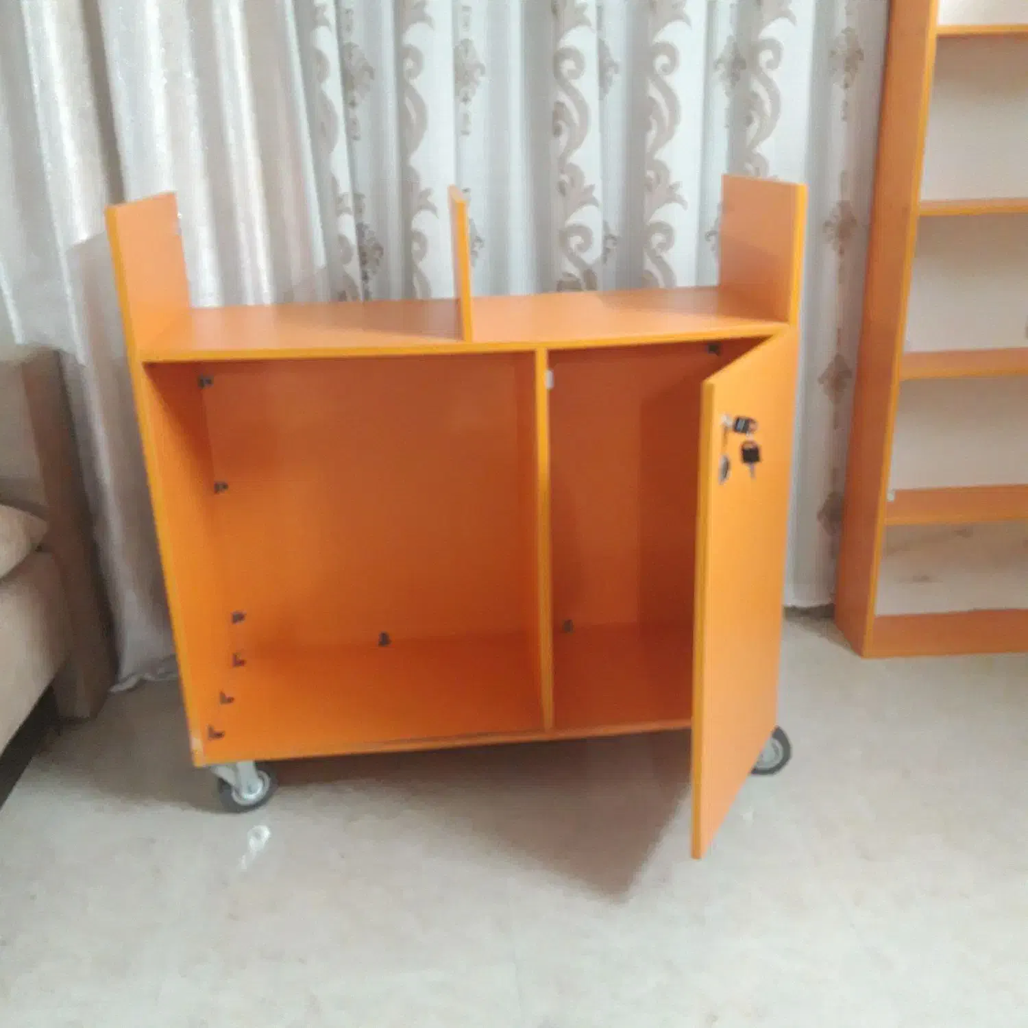 میز  چوبی|کتابخانه، شلف، قفسه‌های دیواری|تهران, جوادیه|دیوار