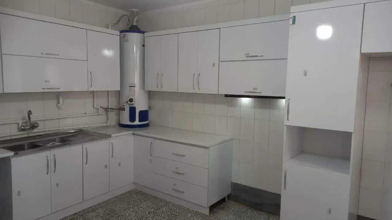 رهن منزل مسکونی طبقه دوم حیاط دار|اجارهٔ خانه و ویلا|مرودشت, بیست متری بیمارستان|دیوار