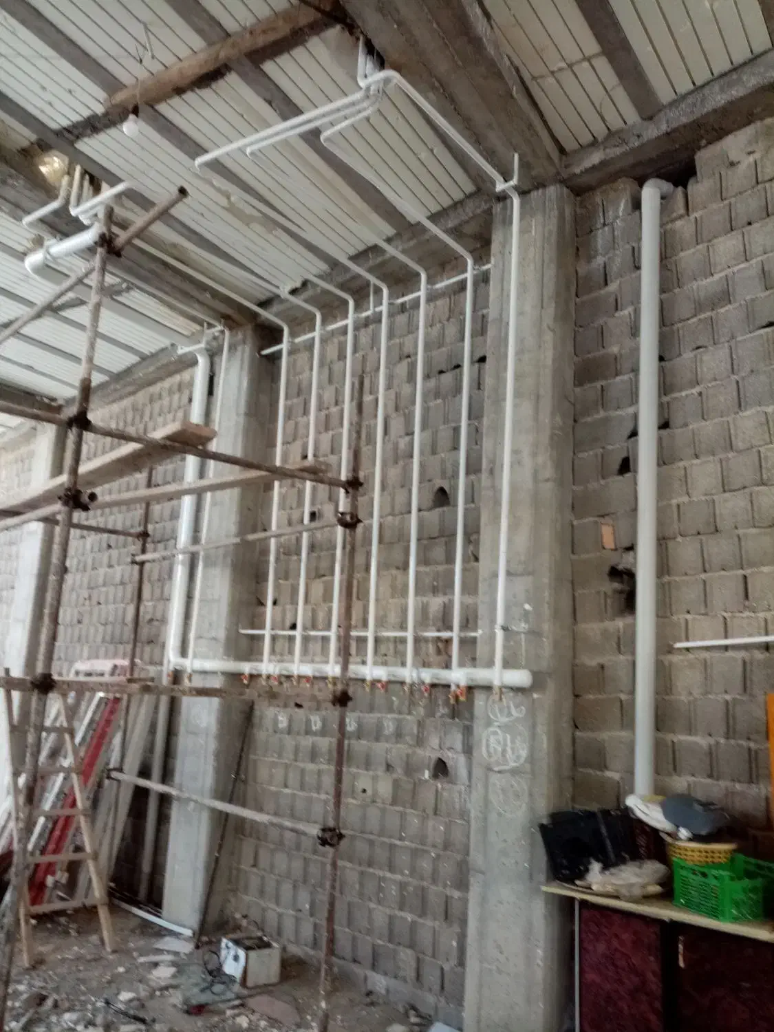 جوشکاری و لوله کشی گاز تغییرات و جابه جایی لوله|خدمات پیشه و مهارت|گرگان, |دیوار