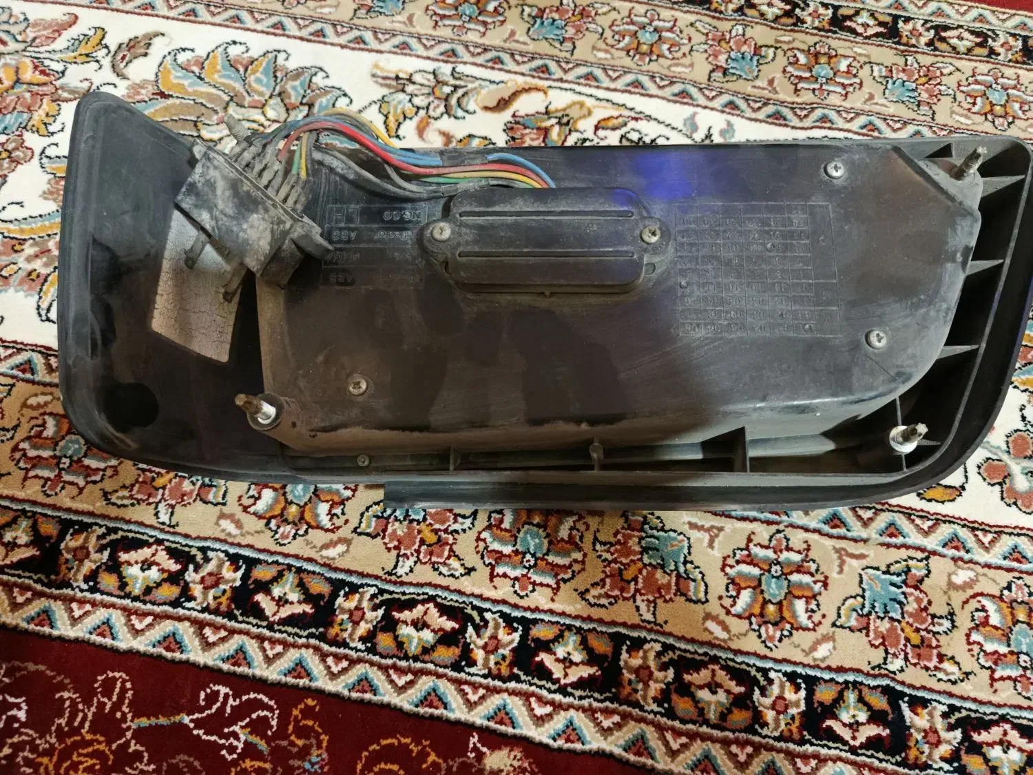 چراغ عقب پژوپارس|قطعات یدکی و لوازم جانبی|پاکدشت, پاکدشت (مامازند)|دیوار