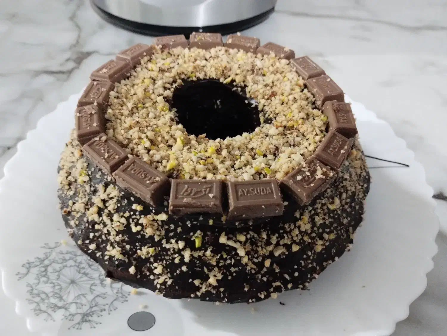 کیک خانگی|خوردنی و آشامیدنی|پرند, فاز ۴|دیوار