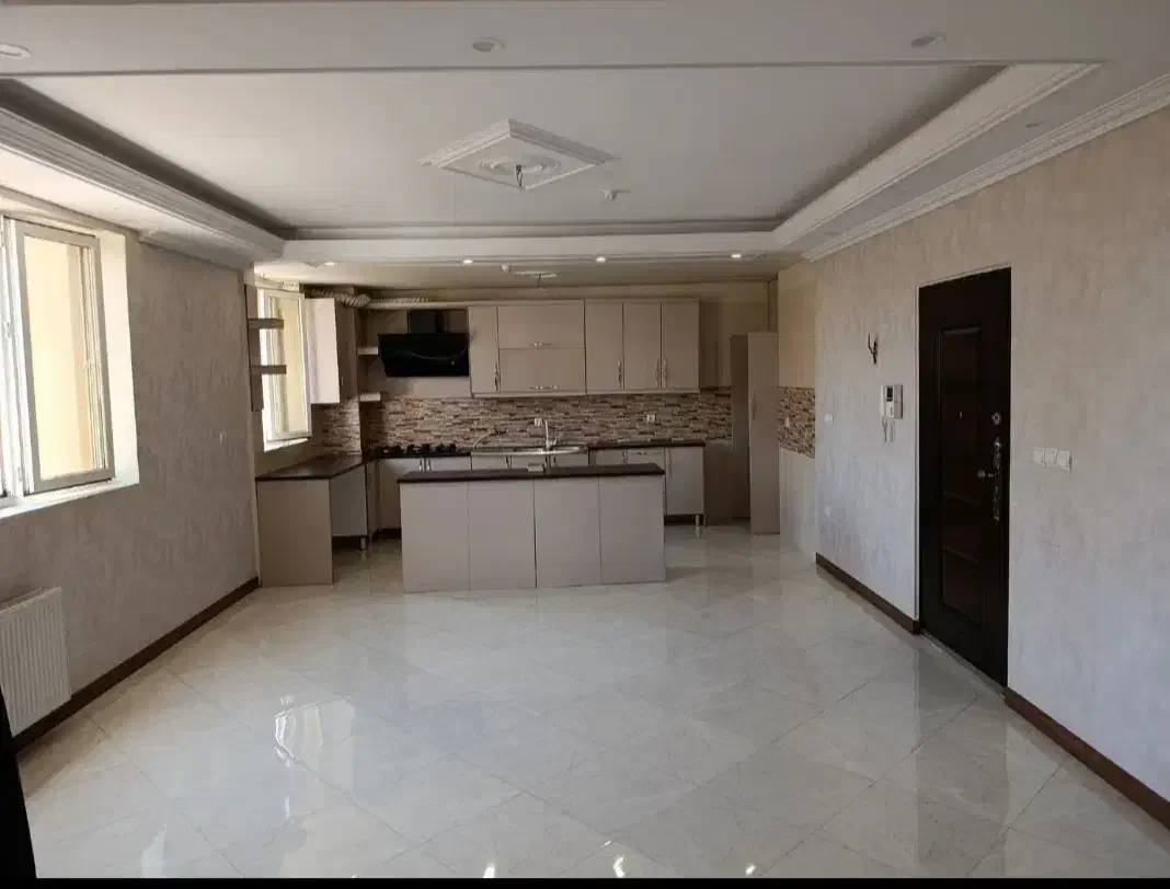 ۷۳ متر / دو خواب / اسانسوردار / قصرالدشت