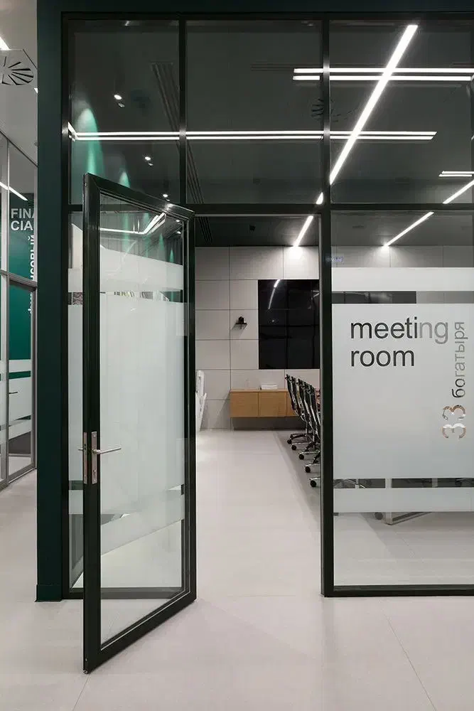 اجاره سالن کنفرانس لوکس مناسب جلسات و رویدادها|اجارهٔ کوتاهمدت دفتر کار و فضای آموزشی|مشهد, احمدآباد|دیوار