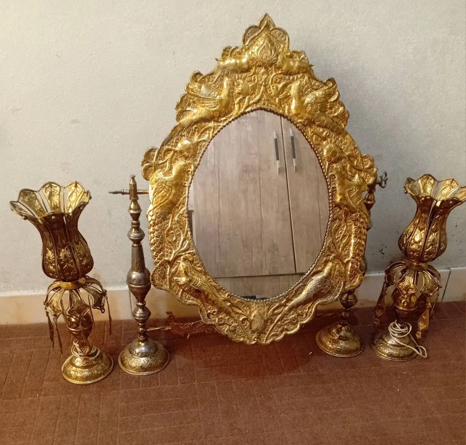 آینه و شمعدان برنجی قدیمی|آینه|تهران, خلیج فارس|دیوار