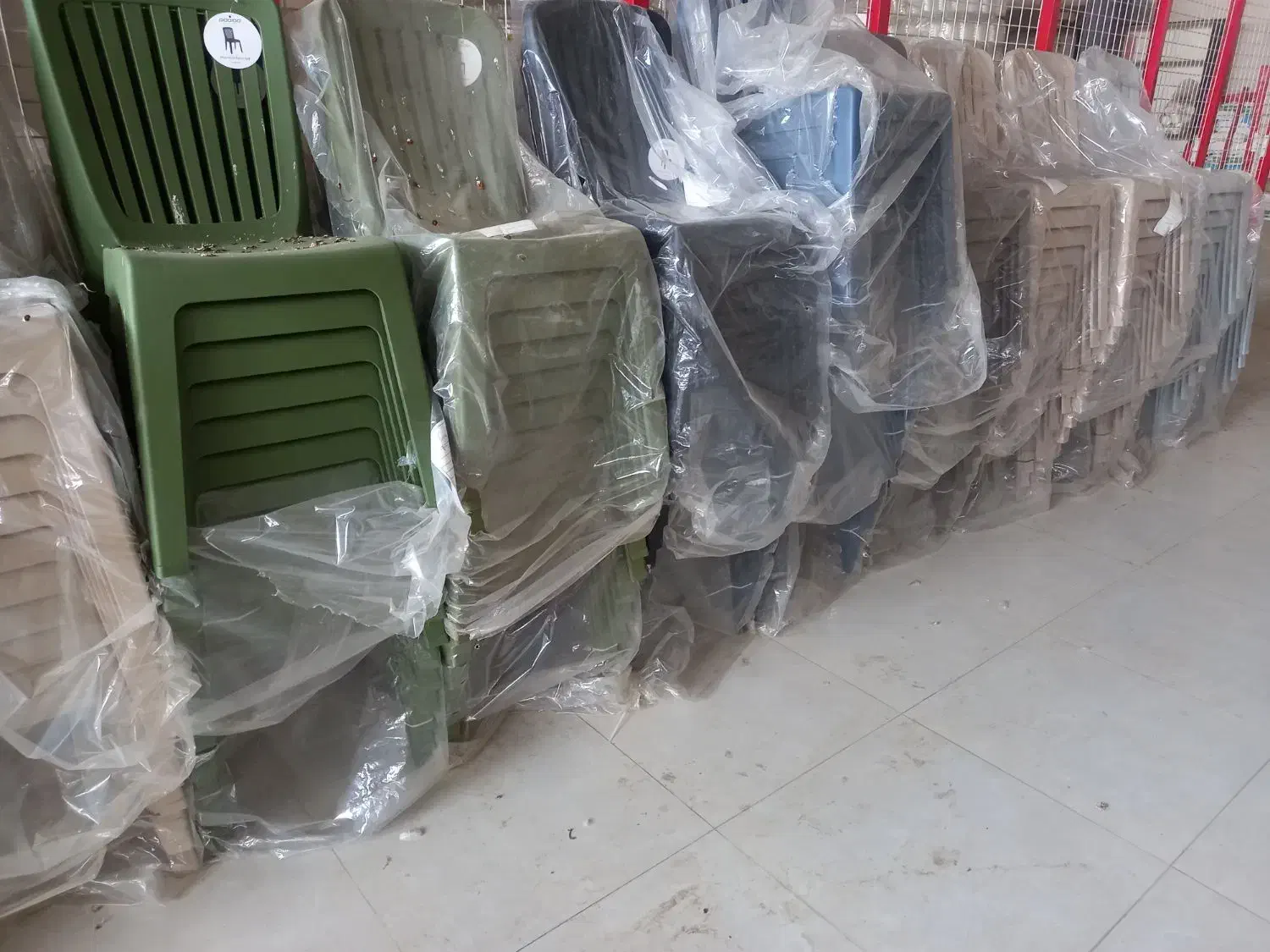 صندلی جهت تشریفات|صندلی و نیمکت|همدان, |دیوار