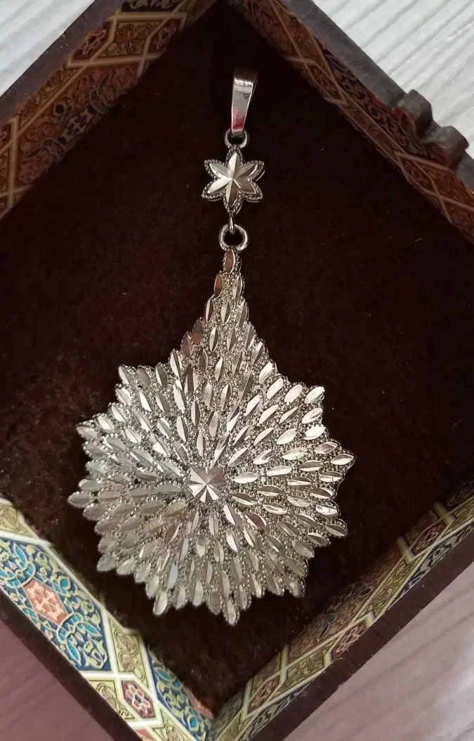 گوشواره و گردنبند|بدلیجات|اردبیل, |دیوار