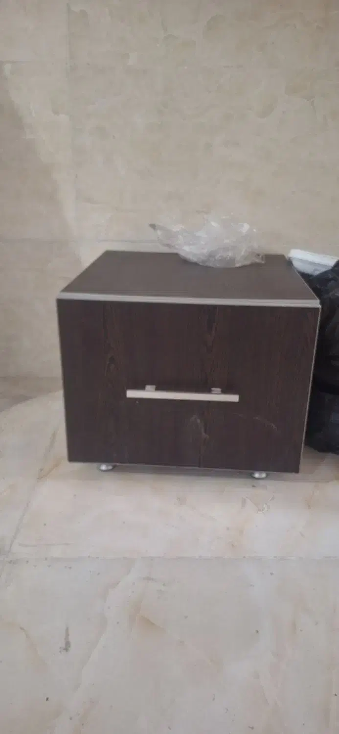 تخت ۲ نفره با تشک|تخت و سرویس خواب|اصفهان, جلالیه|دیوار