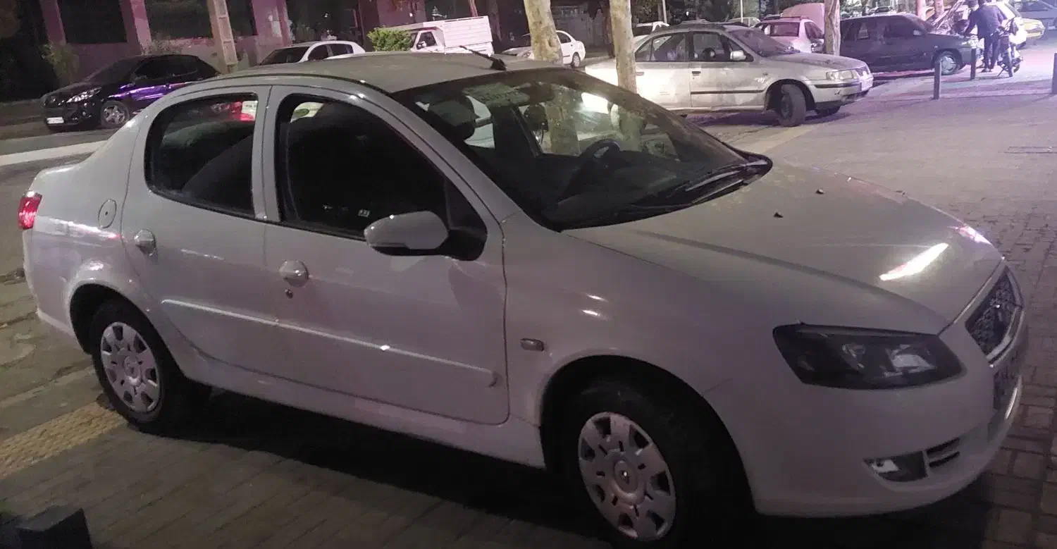 رانا پلاس مدل ۱۴۰۱ در حد خشک استثنائی|خودرو سواری و وانت|اصفهان, کلمان|دیوار