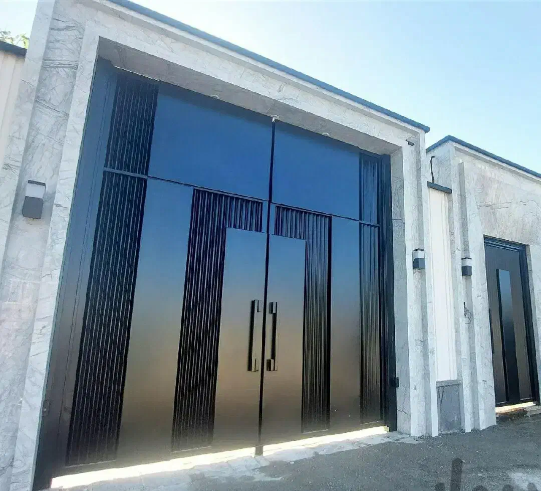 درب.فرفورژه.ساده.مدرن.حیاطی باغی ویلائی پنجره|مصالح و تجهیزات ساختمان|مشهد, رسالت|دیوار