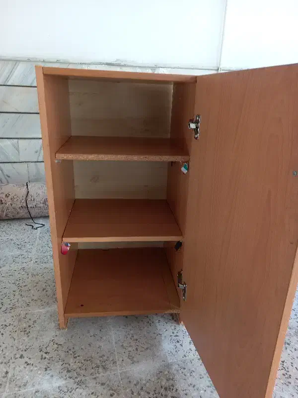 کمد کوچک|جاکفشی، کمد، دراور|ابریشم, |دیوار