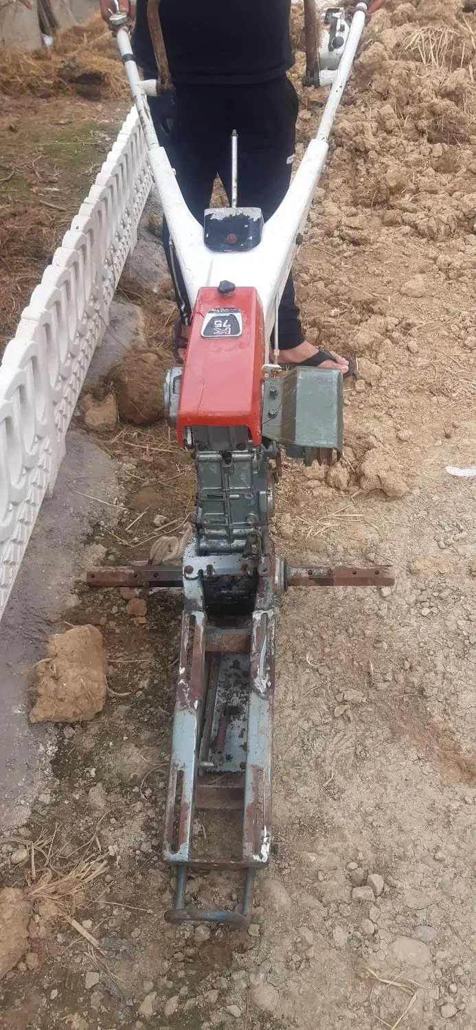 تیلرموتور گیربکس ار وی8 کوبوتا|ماشین‌آلات صنعتی|رشت, یخسازی|دیوار